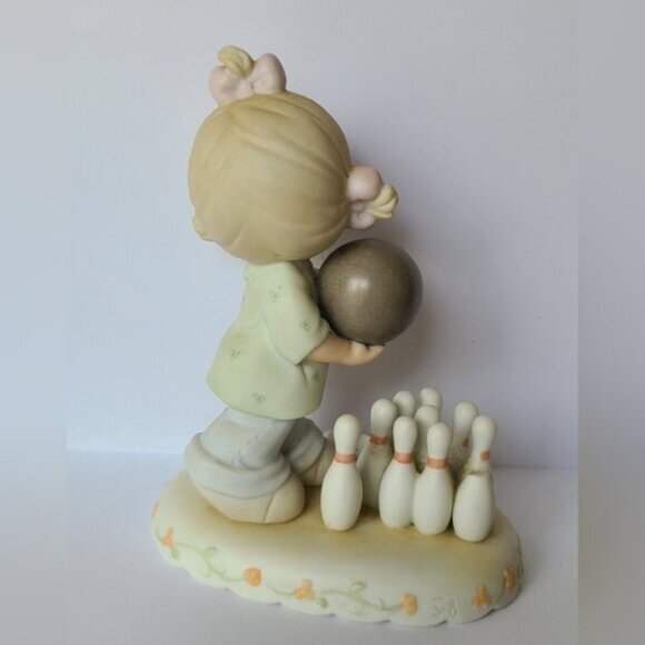 Vintage 90s Precious Moments Growing In Grace 10 Years Old Collectible Figurine - Picture 6 of 9